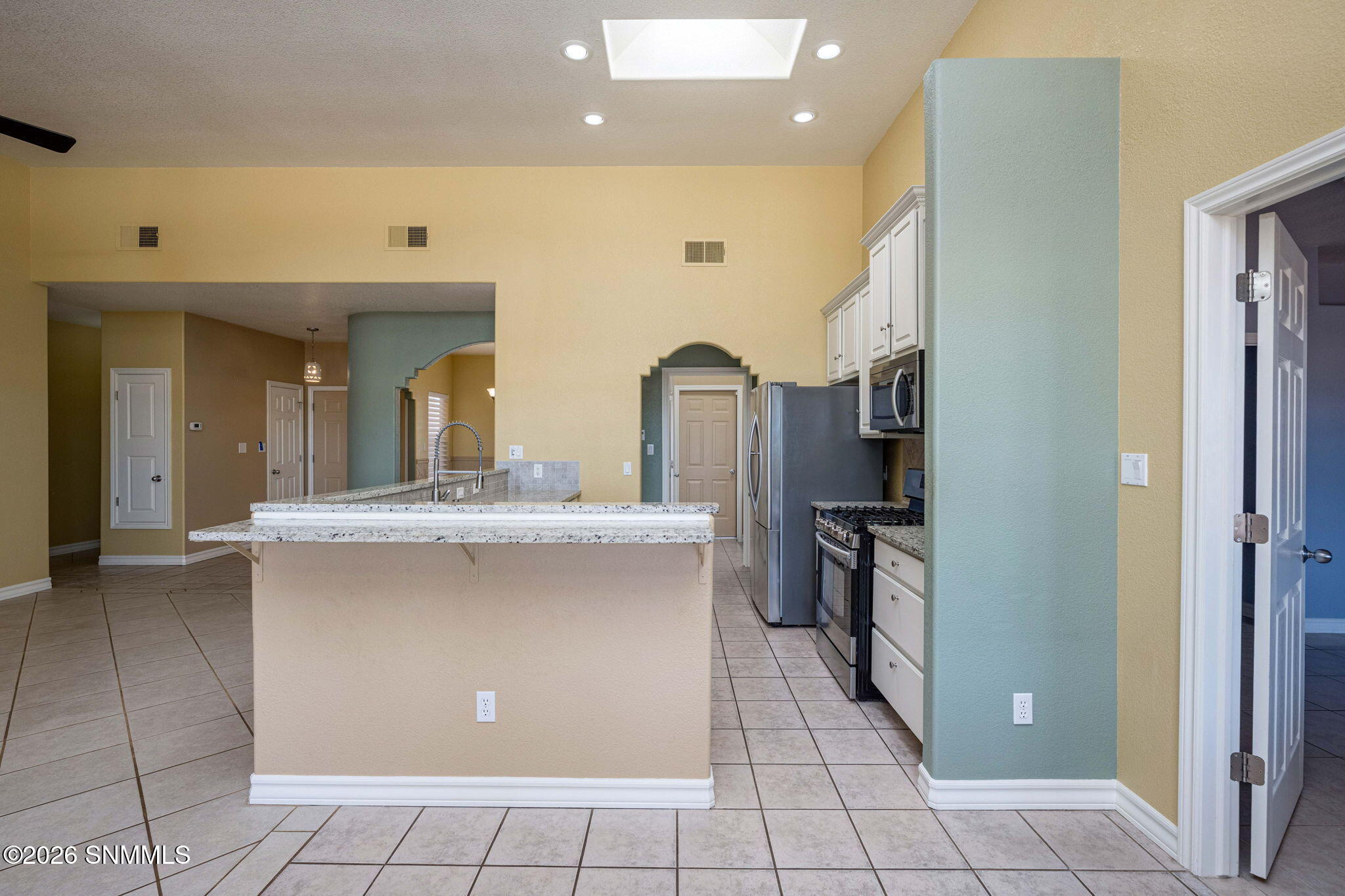 16-web-or-mls-Snappin Homes (Boldt2755)-