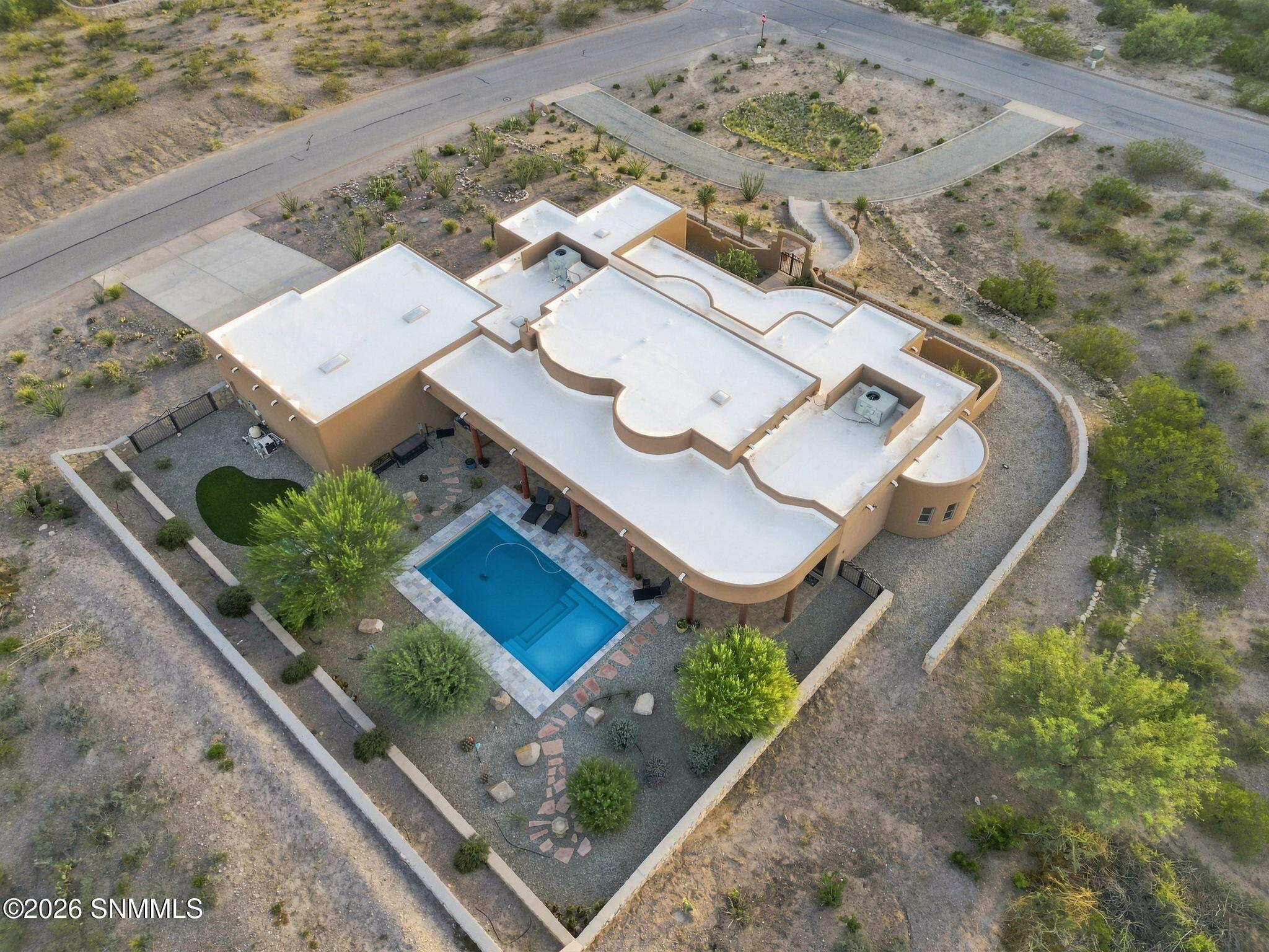 10-web-or-mls-064_DJI_0259