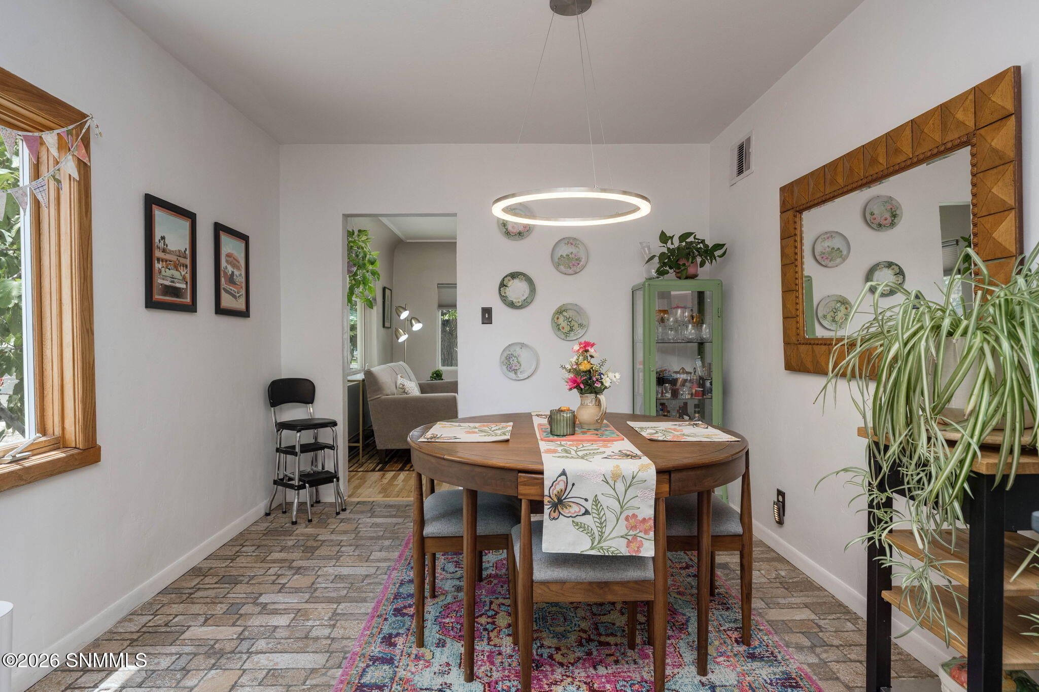 9-web-or-mls-Snappin Homes (East3305)-9