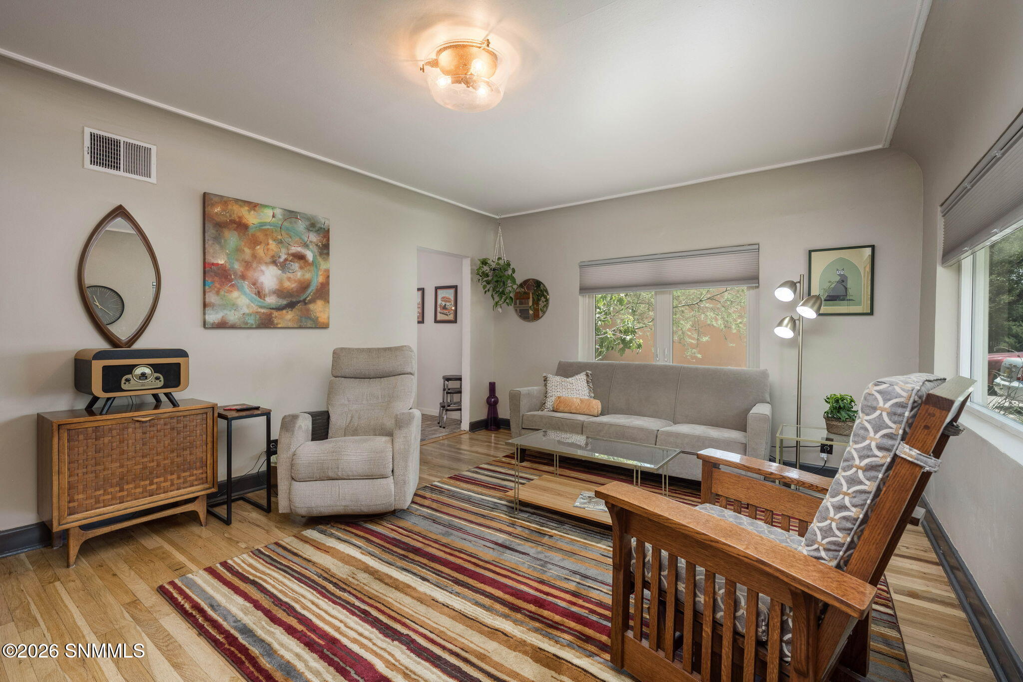4-web-or-mls-Snappin Homes (East3305)-4
