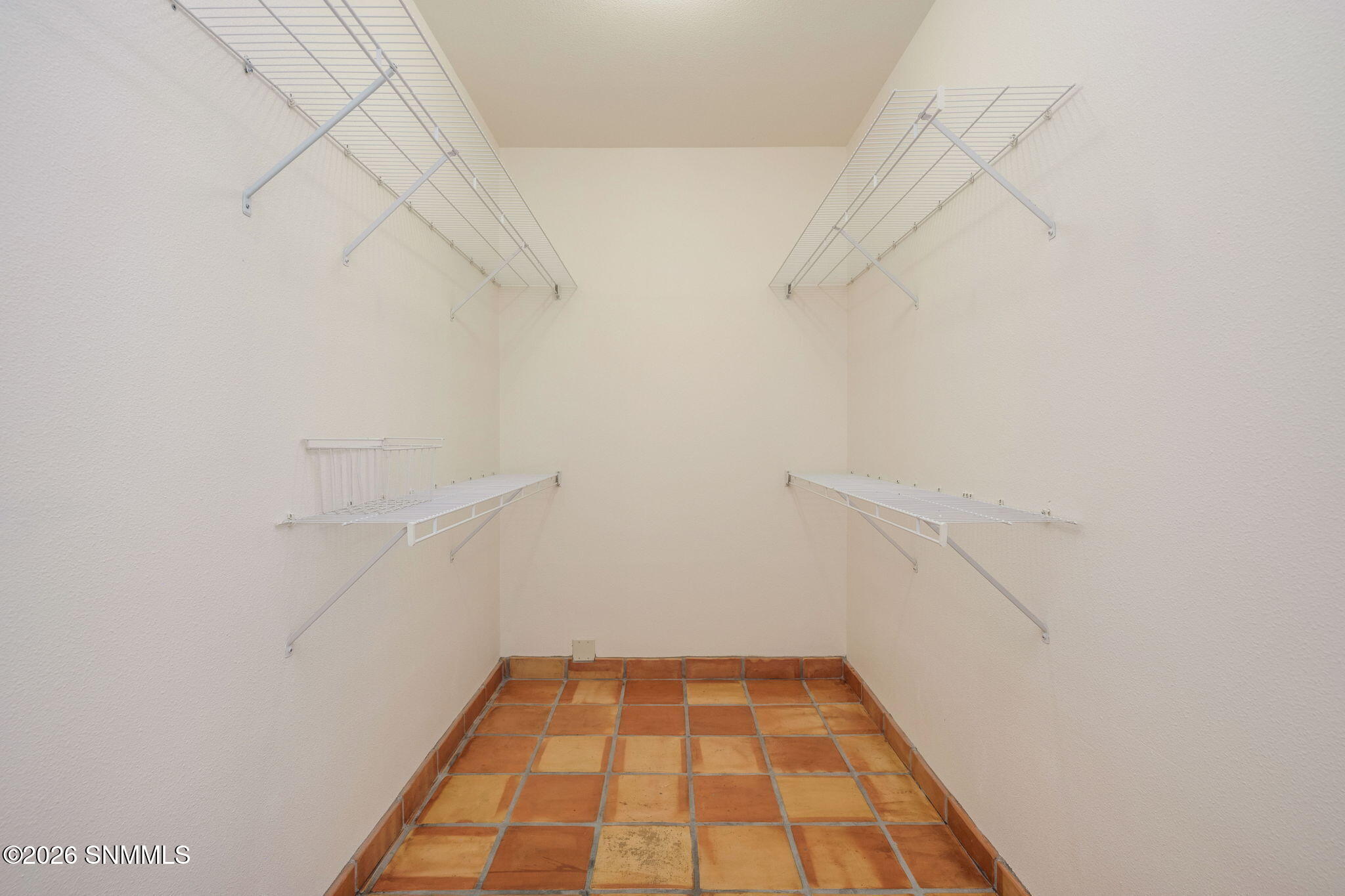 Double primary closet-2