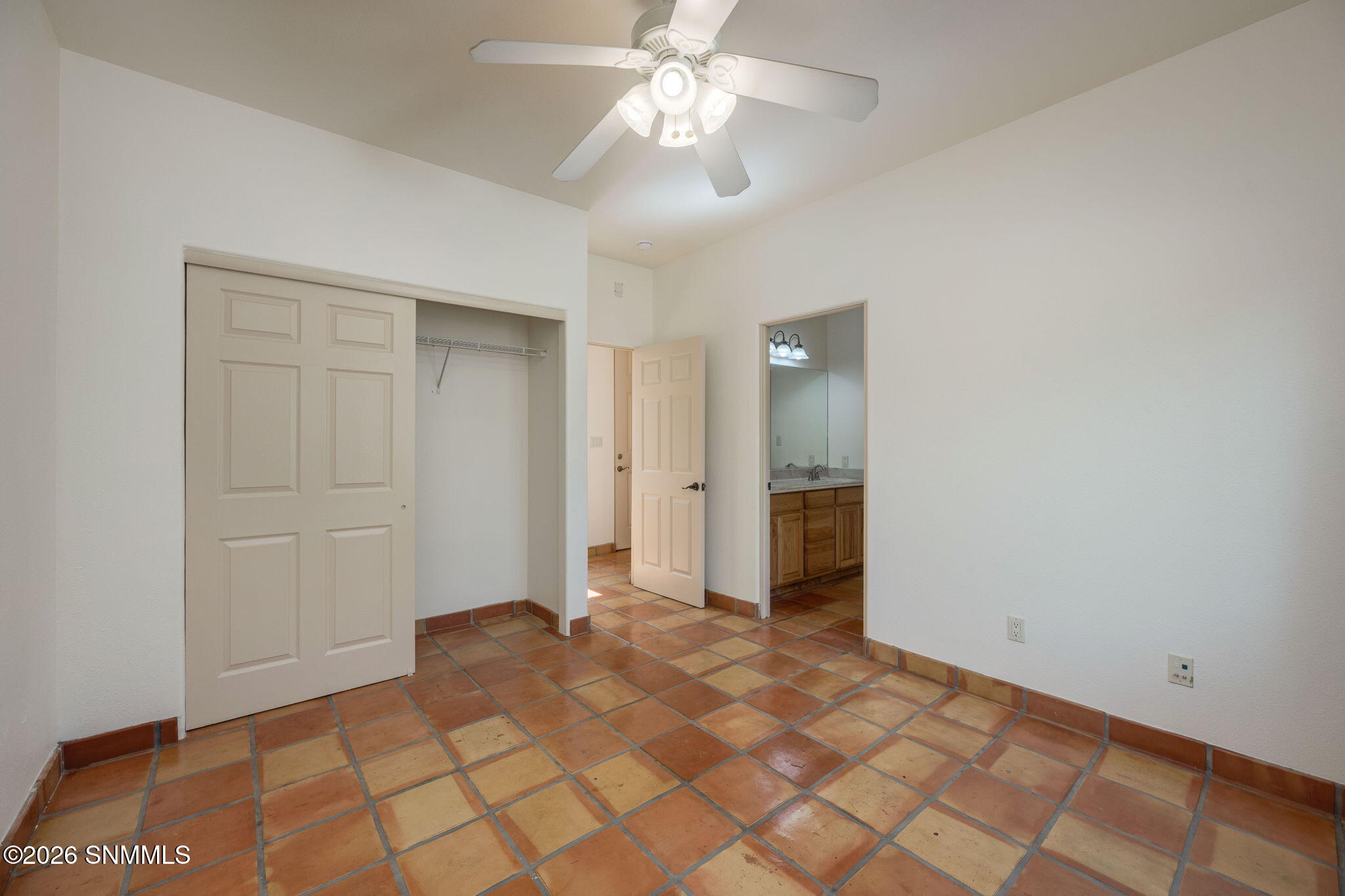 36-web-or-mls-Snappin Homes (Chiricahua5