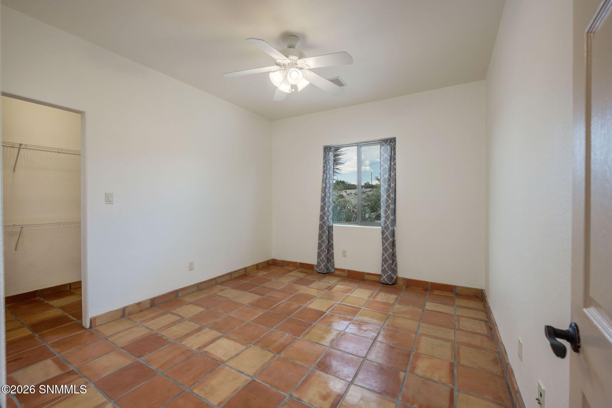 39-web-or-mls-Snappin Homes (Chiricahua5