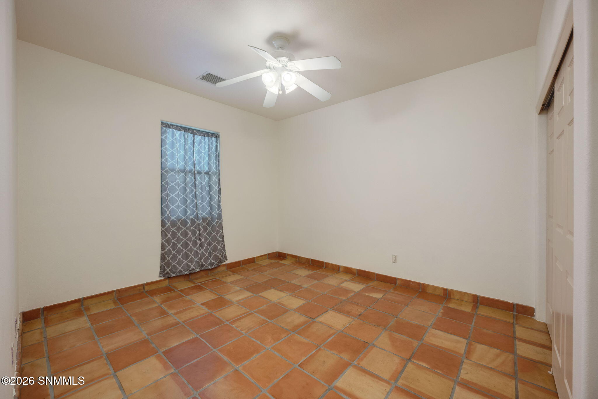 40-web-or-mls-Snappin Homes (Chiricahua5