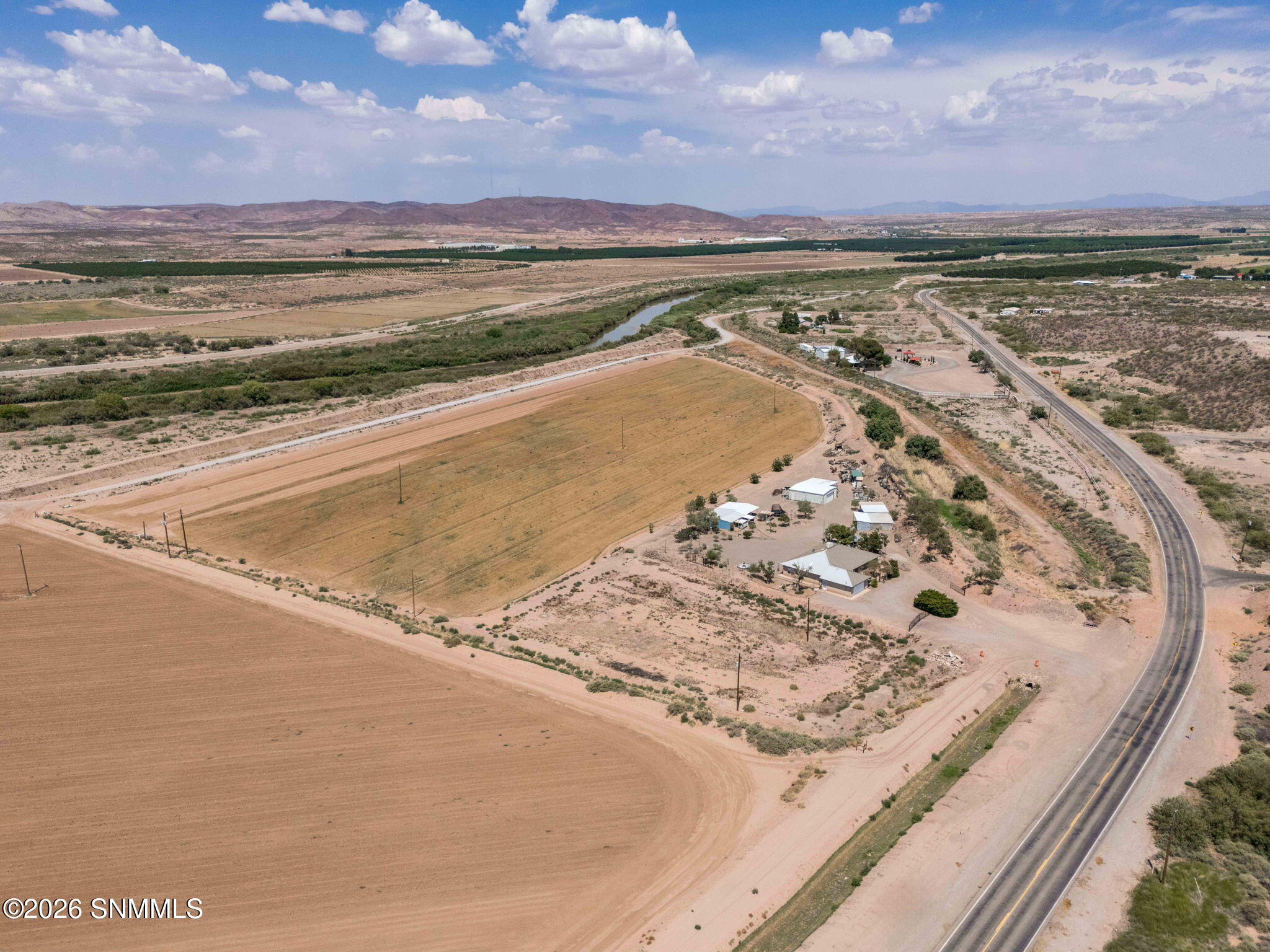 7-web-or-mls-Snappin Homes (R1203782)-7