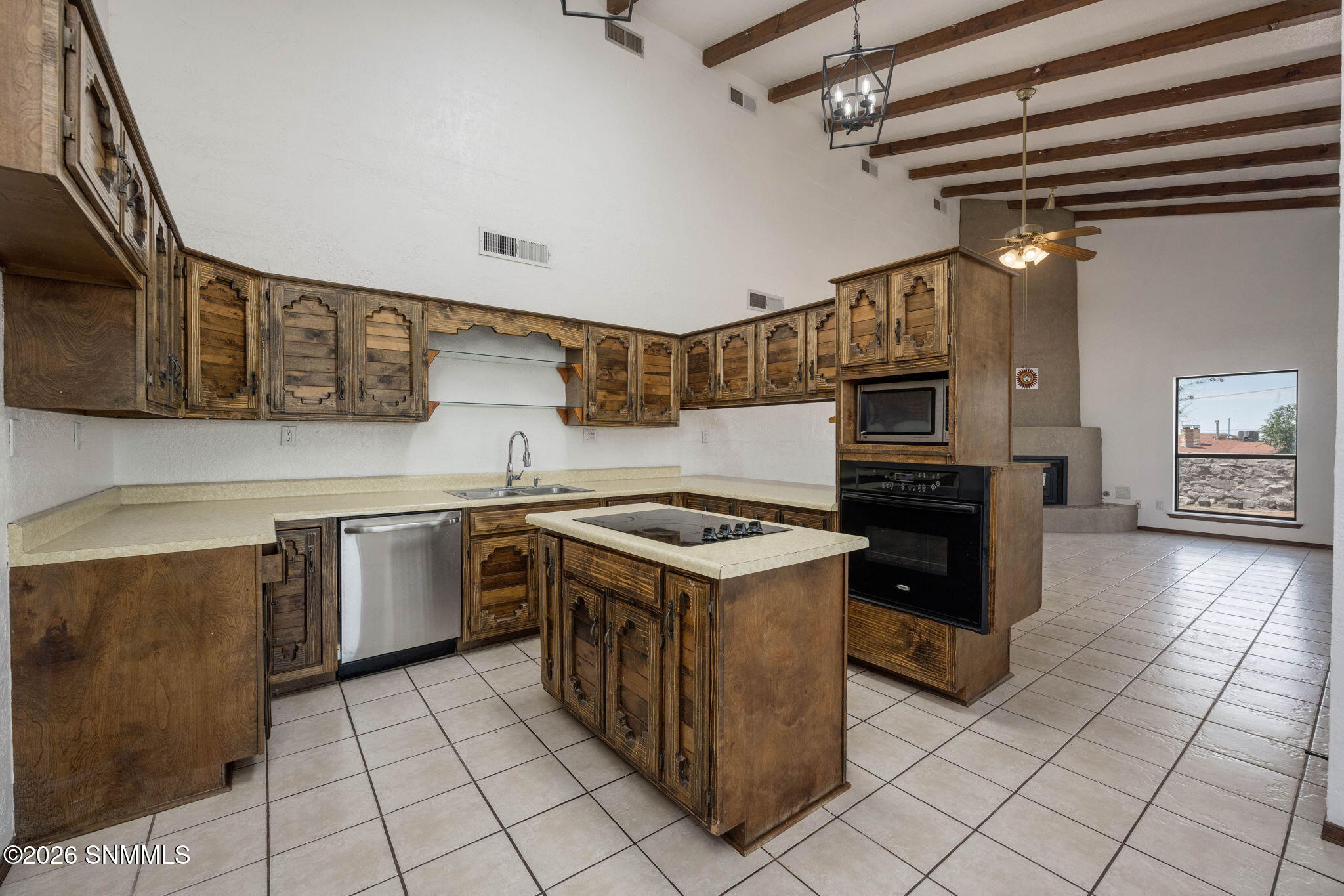 16-web-or-mls-Snappin Homes (Senita4820)