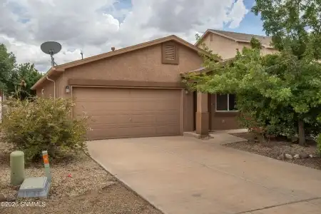 5124 Kensington Way, Las Cruces, New Mexico 88012, 2 Bedrooms Bedrooms, ,2 BathroomsBathrooms,Residential,For Sale,Kensington,2602637