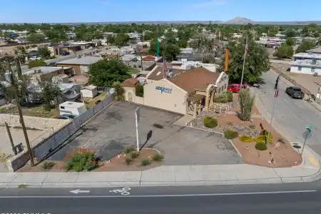 1695 Main Street, Las Cruces, New Mexico 88001, ,Commercial Sale,For Sale,Main,2602639