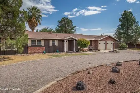 1509 San Andres Drive, Las Cruces, New Mexico 88001, 3 Bedrooms Bedrooms, ,2 BathroomsBathrooms,Residential,For Sale,San Andres,2602641