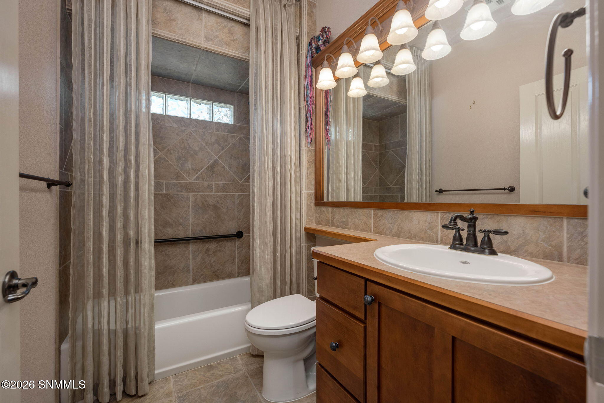 32-web-or-mls-Snappin Homes (Boulders172