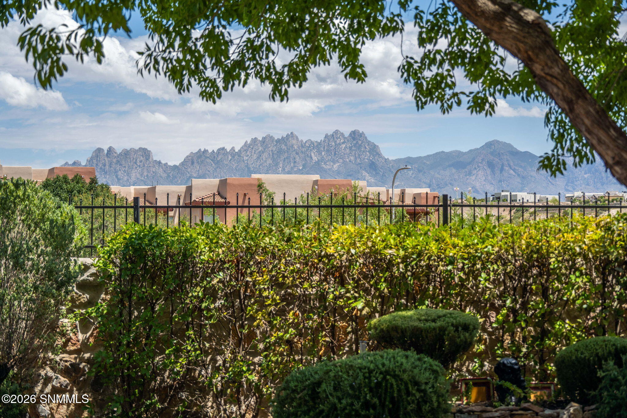 40-web-or-mls-Snappin Homes (Boulders172