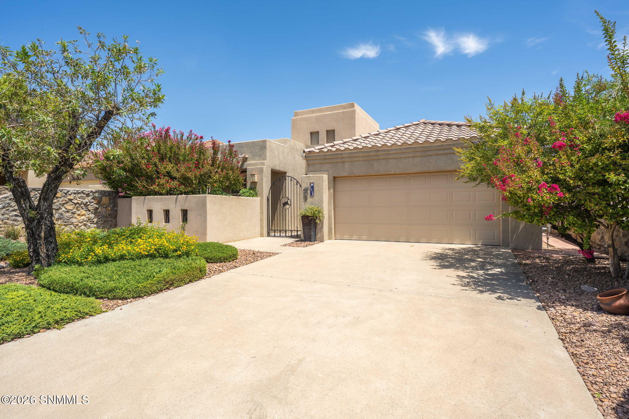48-web-or-mls-Snappin Homes (Boulders172