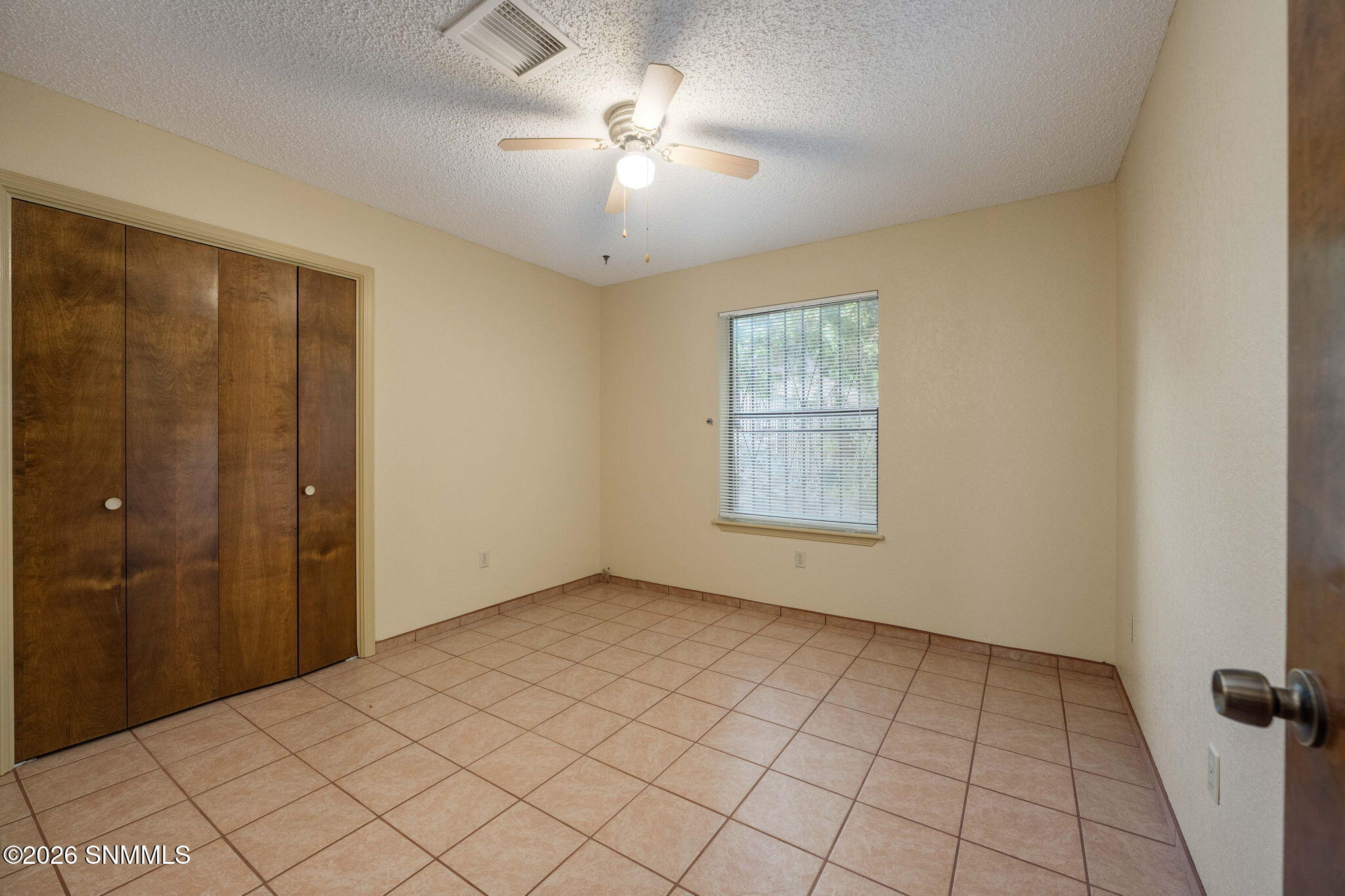30-web-or-mls-Snappin Homes (Pomona1716)