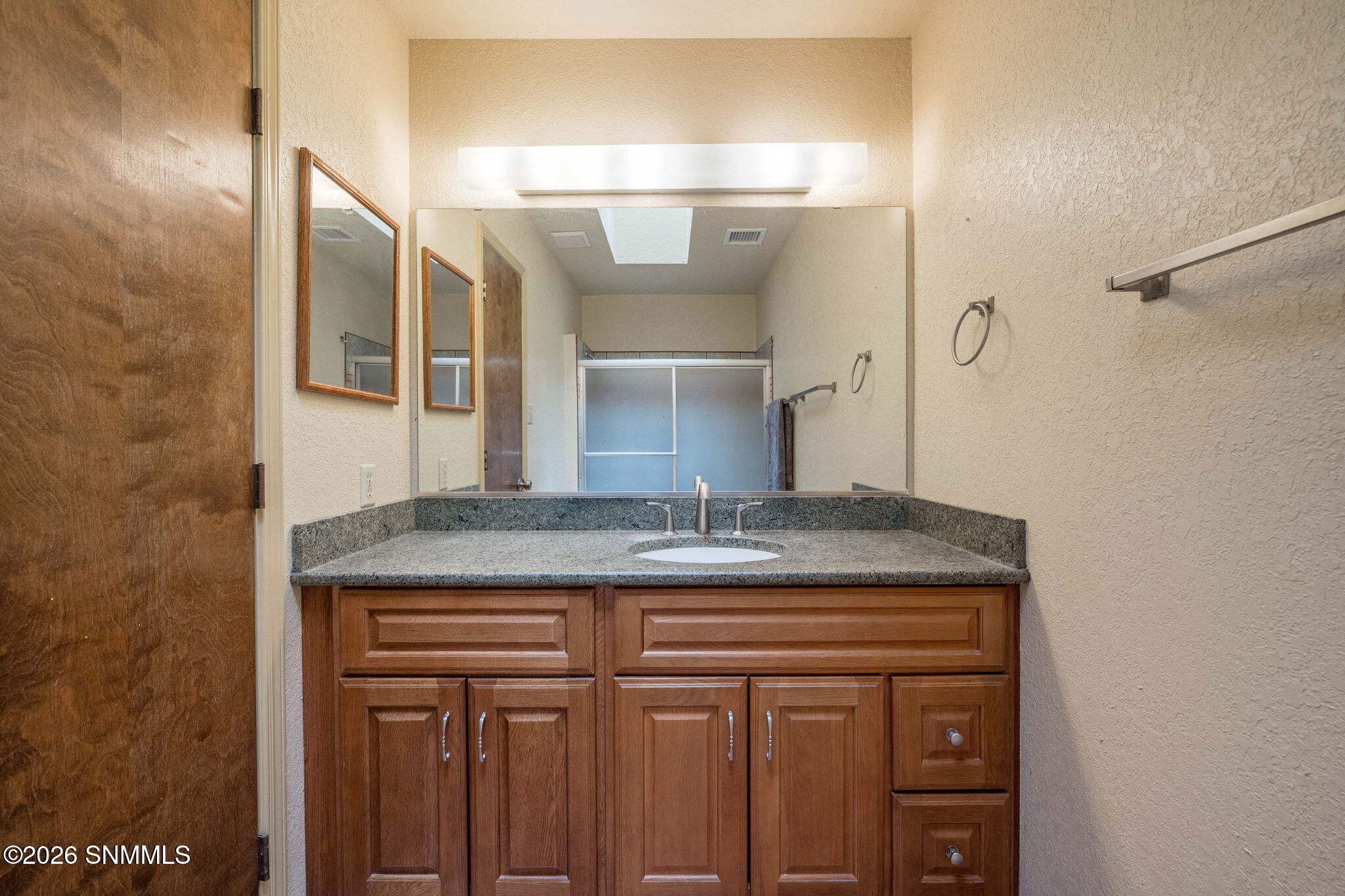 31-web-or-mls-Snappin Homes (Pomona1716)