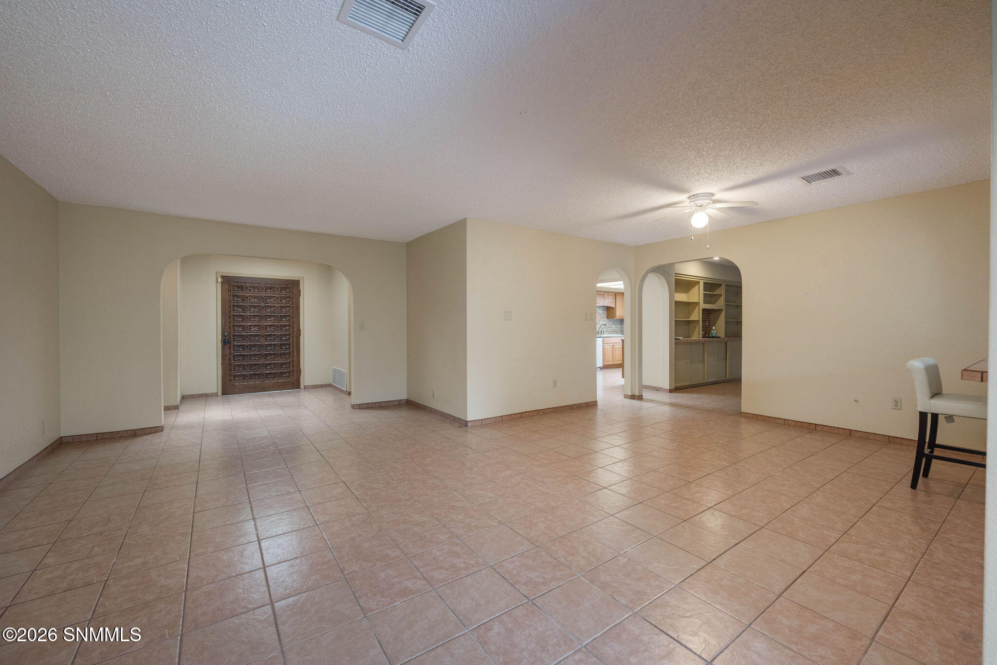 9-web-or-mls-Snappin Homes (Pomona1716)-