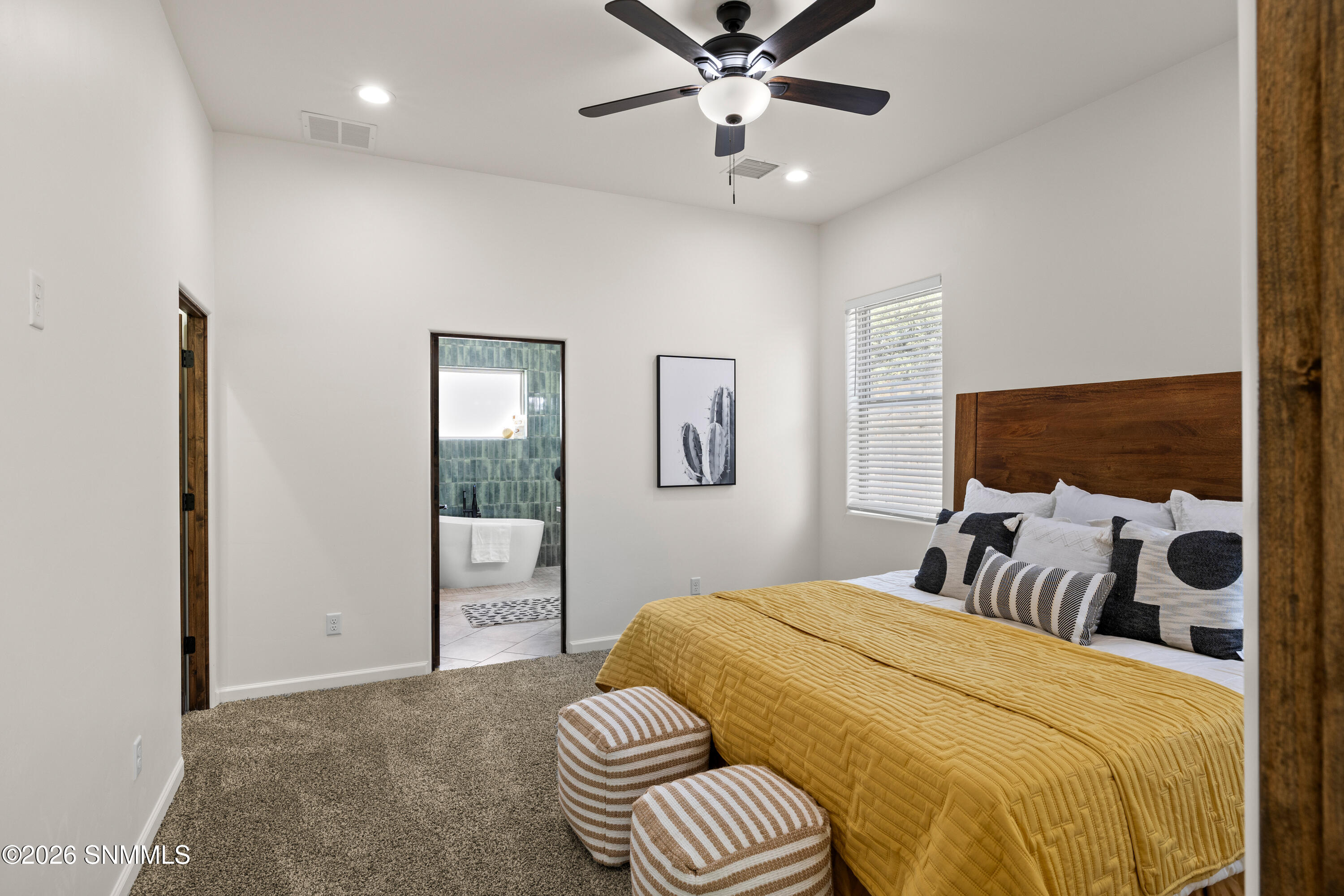 4114-Adaro-MLS-Camera-Guy-19