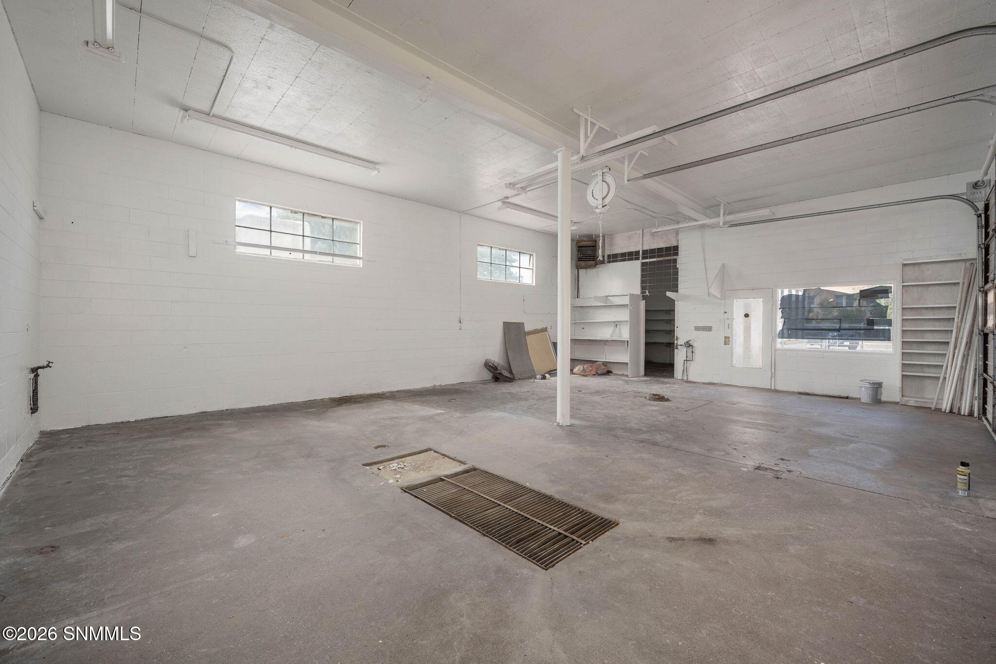 12-web-or-mls-Snappin Homes (Spruce200)-