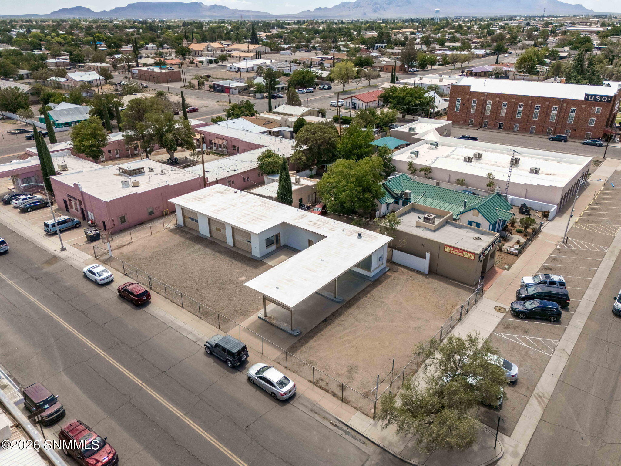 18-web-or-mls-Snappin Homes (Spruce200)-