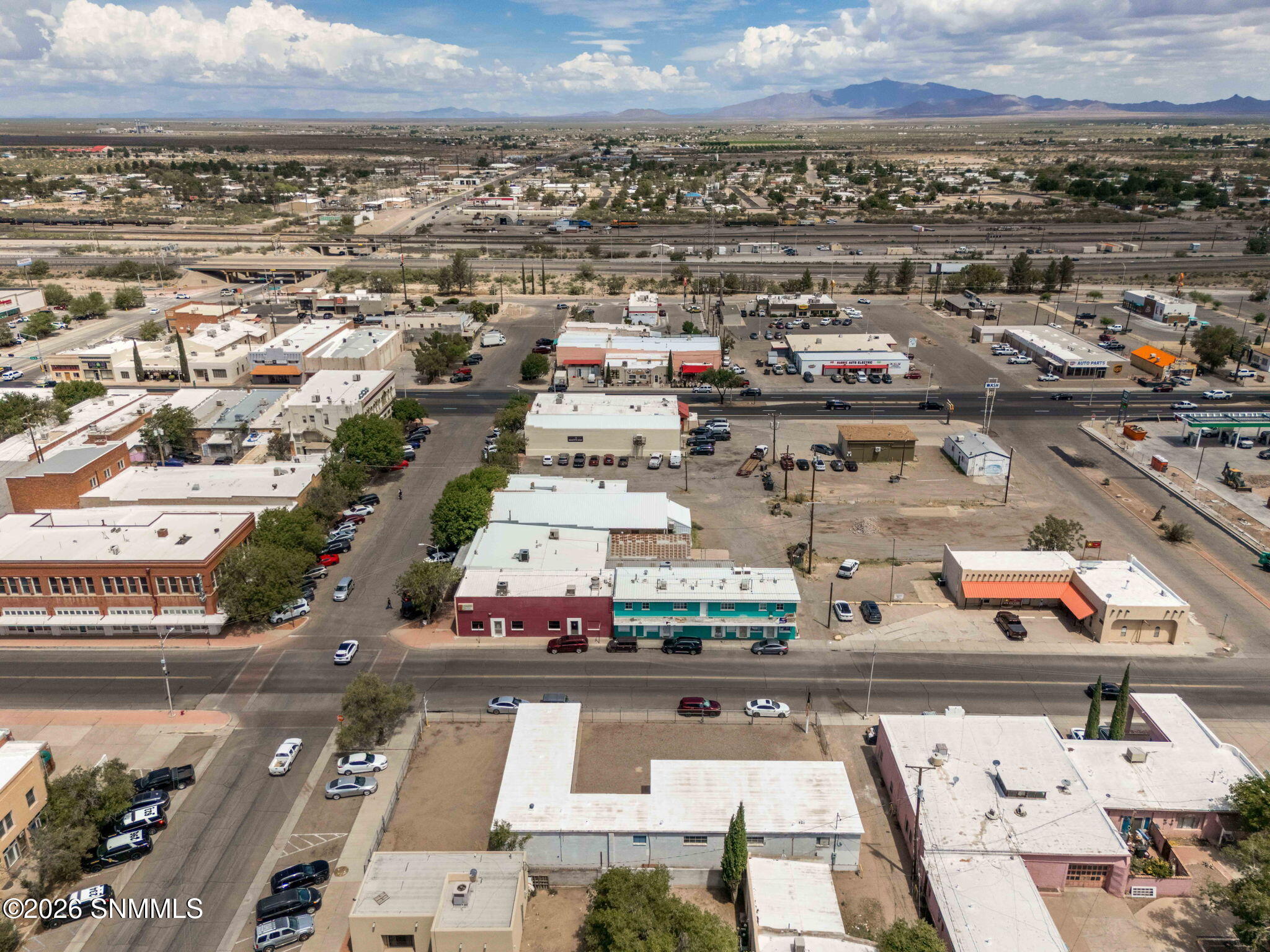 26-web-or-mls-Snappin Homes (Spruce200)-