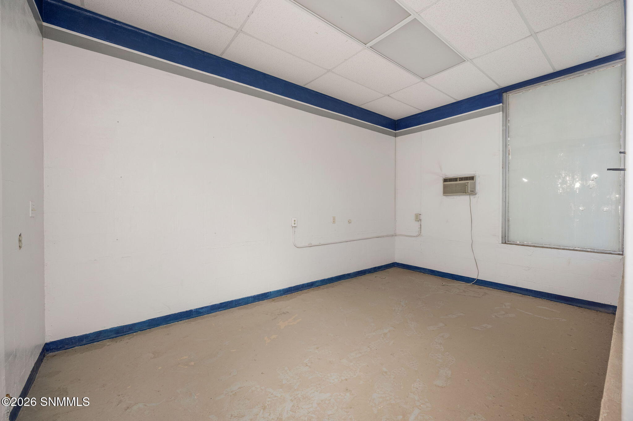 4-web-or-mls-Snappin Homes (Spruce200)-4