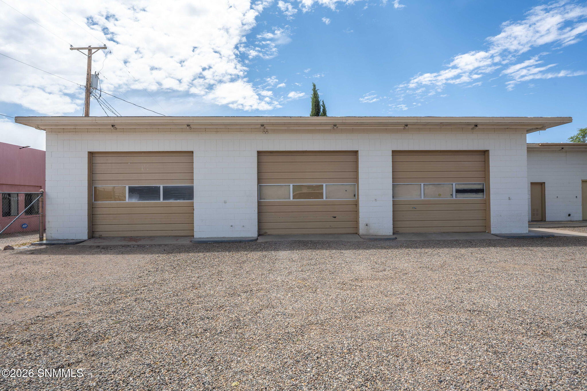 8-web-or-mls-Snappin Homes (Spruce200)-8
