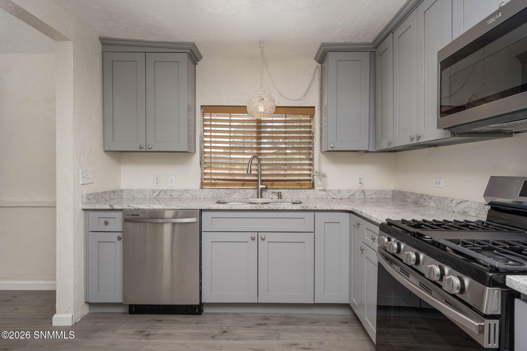 14-web-or-mls-Snappin Homes (Hwy47813700