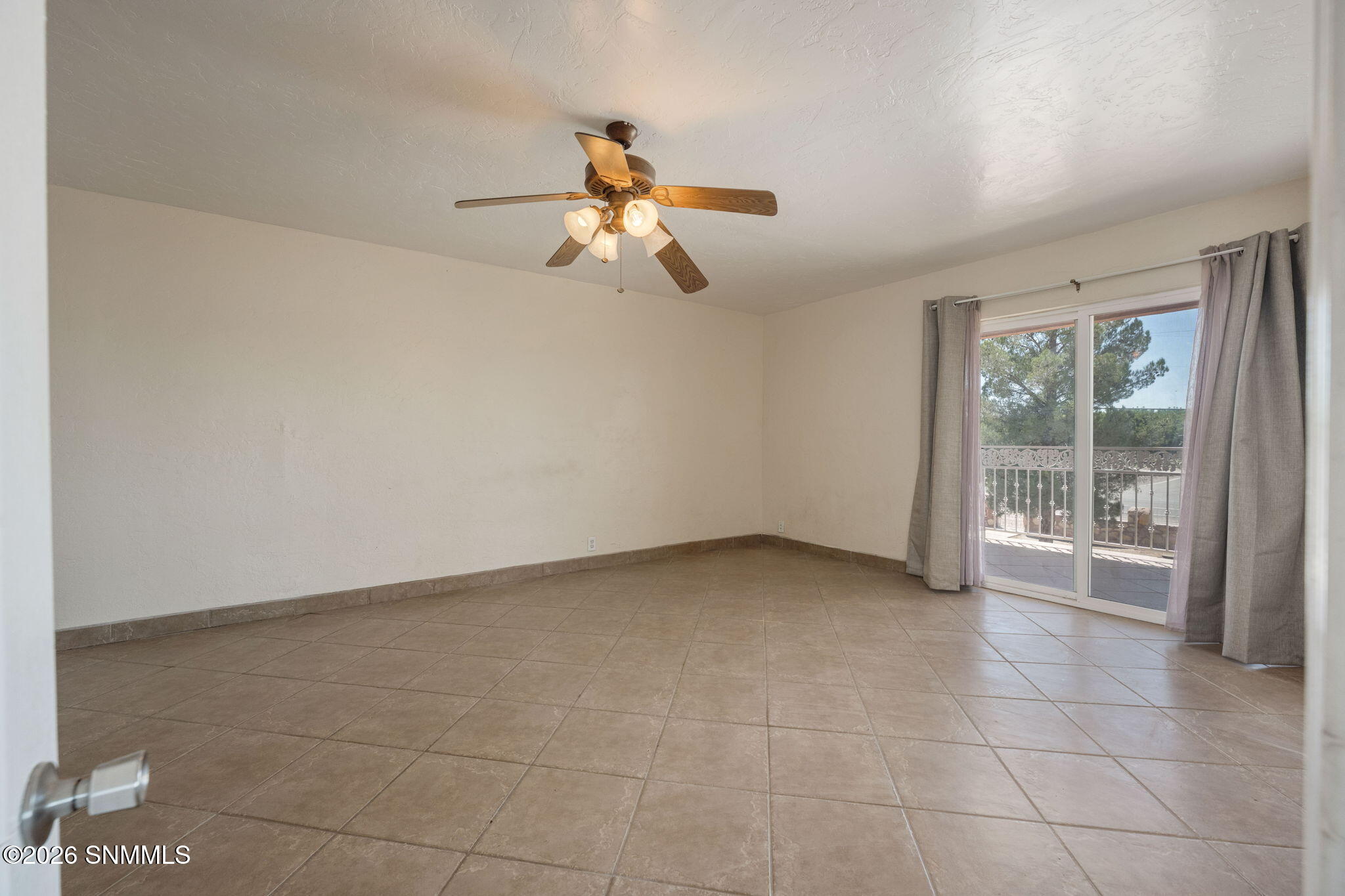 46-web-or-mls-Snappin Homes (Hwy47813700