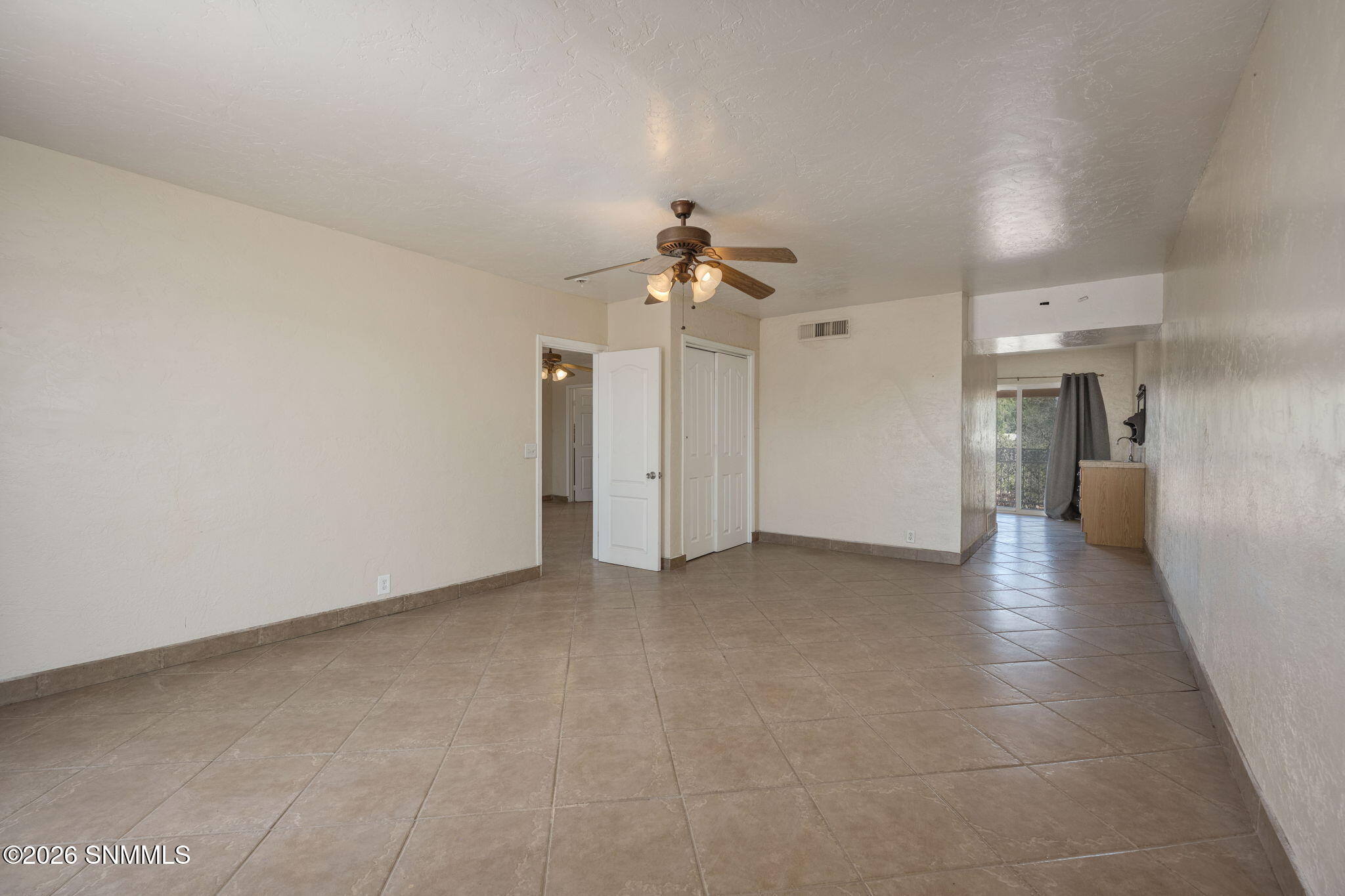 47-web-or-mls-Snappin Homes (Hwy47813700