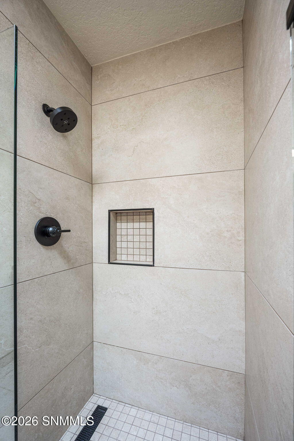 custom-tile-luxury-shower