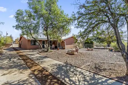 109 Huron Drive, Elephant Butte, New Mexico 87935, 2 Bedrooms Bedrooms, ,1.75 BathroomsBathrooms,Residential,For Sale,Huron,2602661
