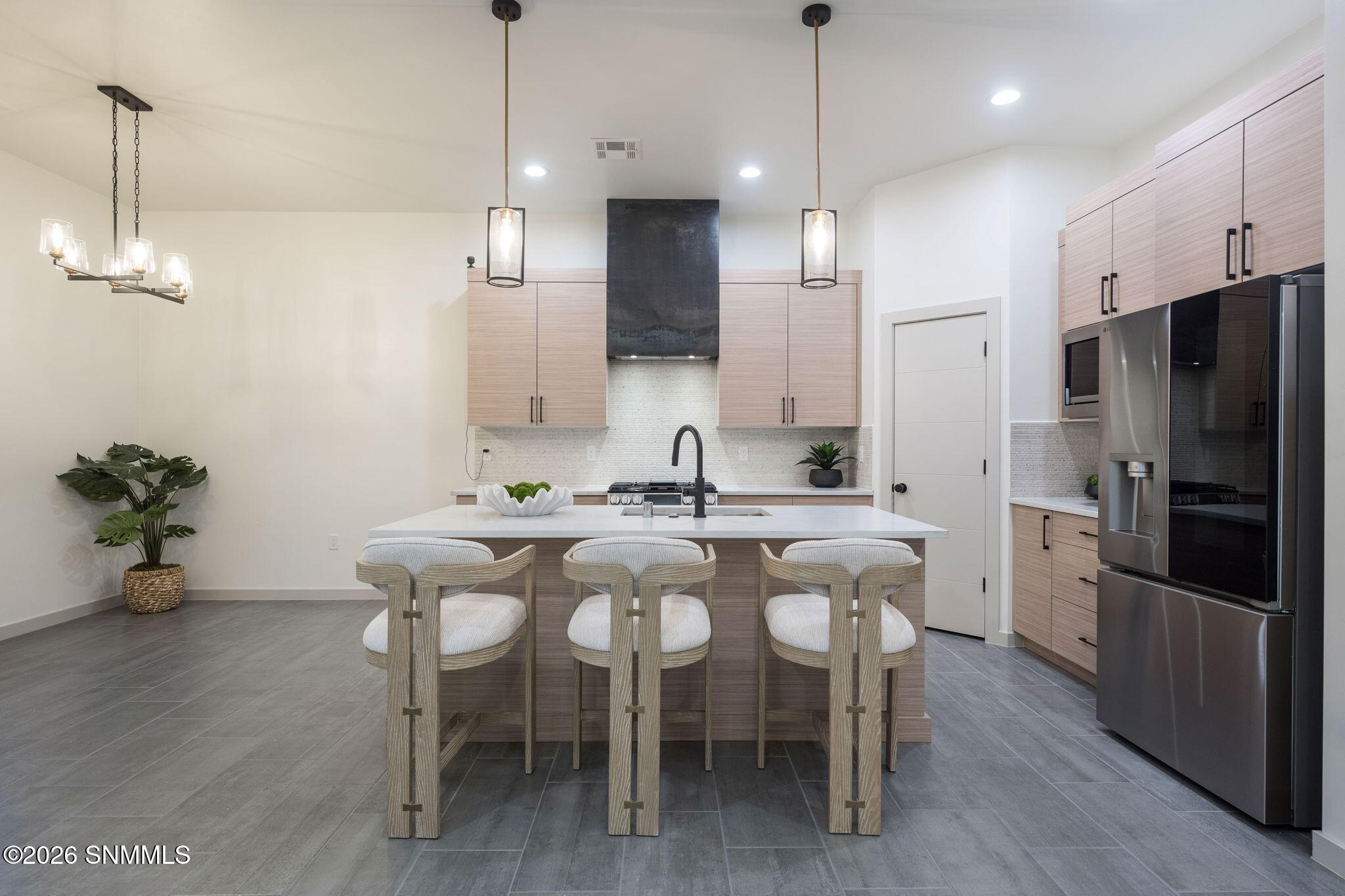 11-web-or-mls-Snappin Homes (PraireFalco