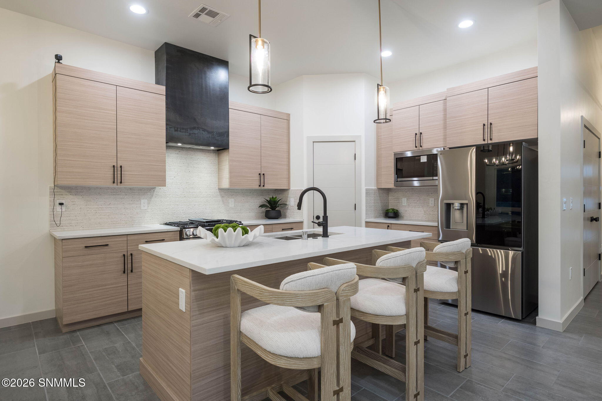 12-web-or-mls-Snappin Homes (PraireFalco