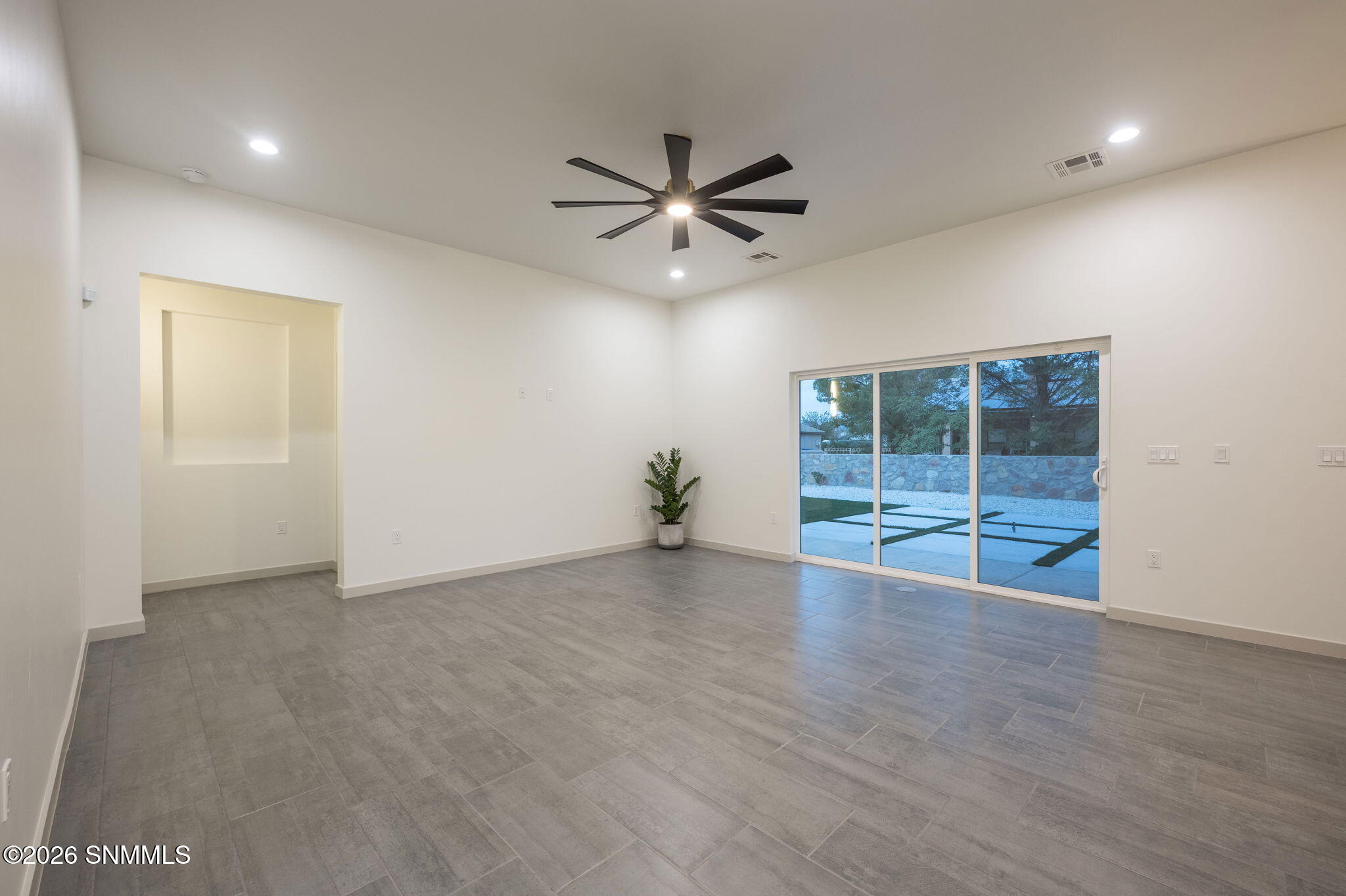 7-web-or-mls-Snappin Homes (PraireFalcon