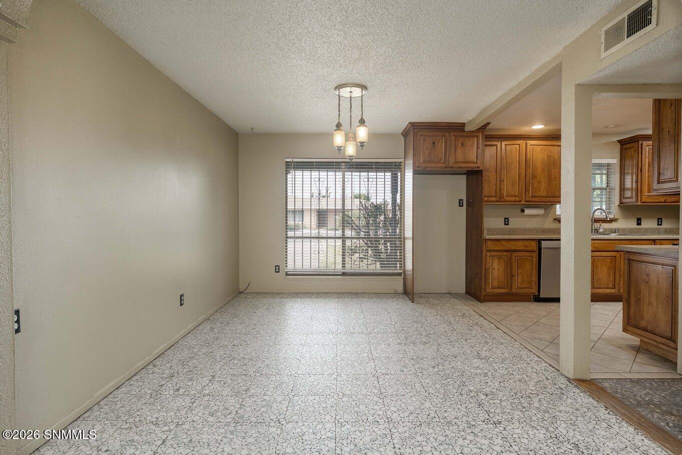 10 - Dining Room - 1930 Rosedale Dr