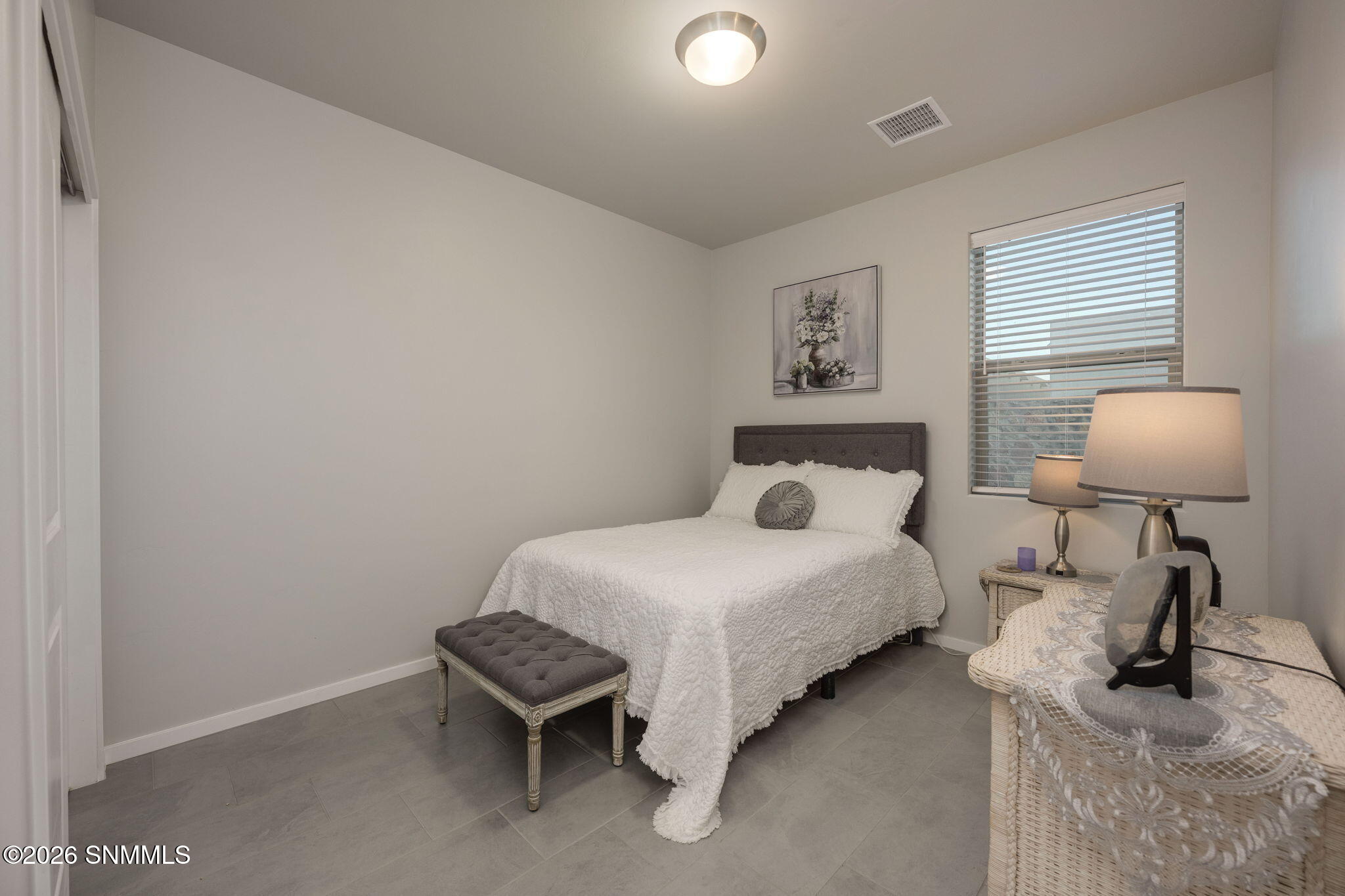 28-web-or-mls-Snappin Homes (Silverwood3