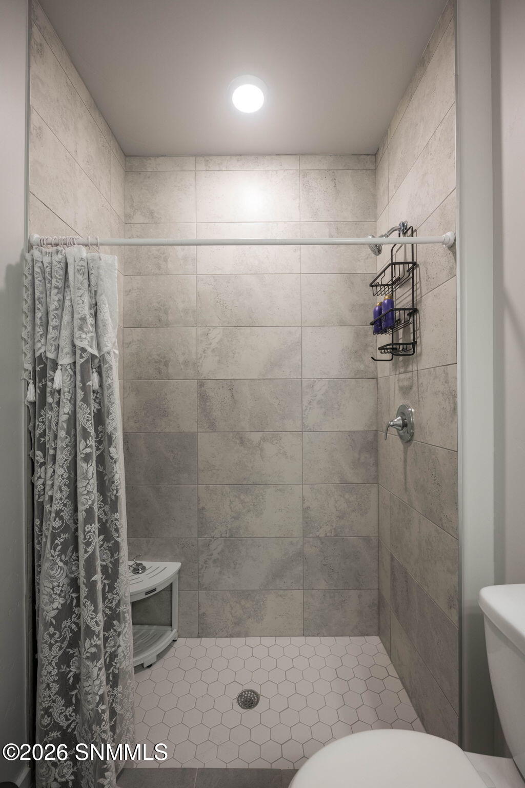 27-web-or-mls-Snappin Homes (Silverwood3