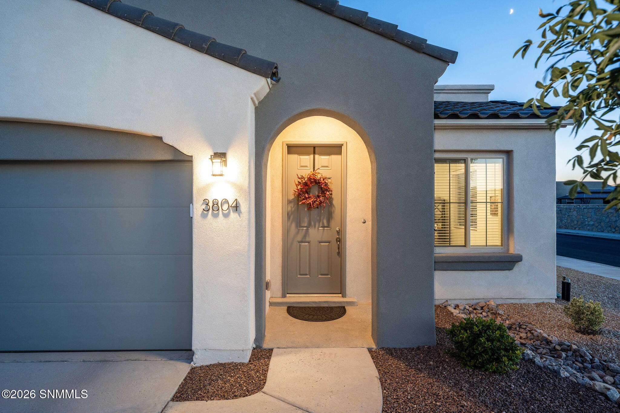 4-web-or-mls-Snappin Homes (Silverwood38