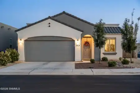 3804 Silverwood Road, Las Cruces, New Mexico 88012, 3 Bedrooms Bedrooms, ,1.75 BathroomsBathrooms,Residential,For Sale,Silverwood,2602653