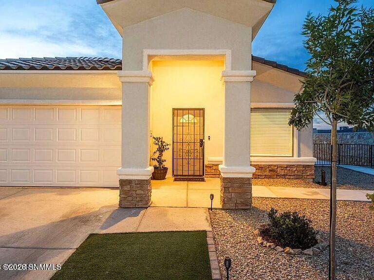 HOUSE 4