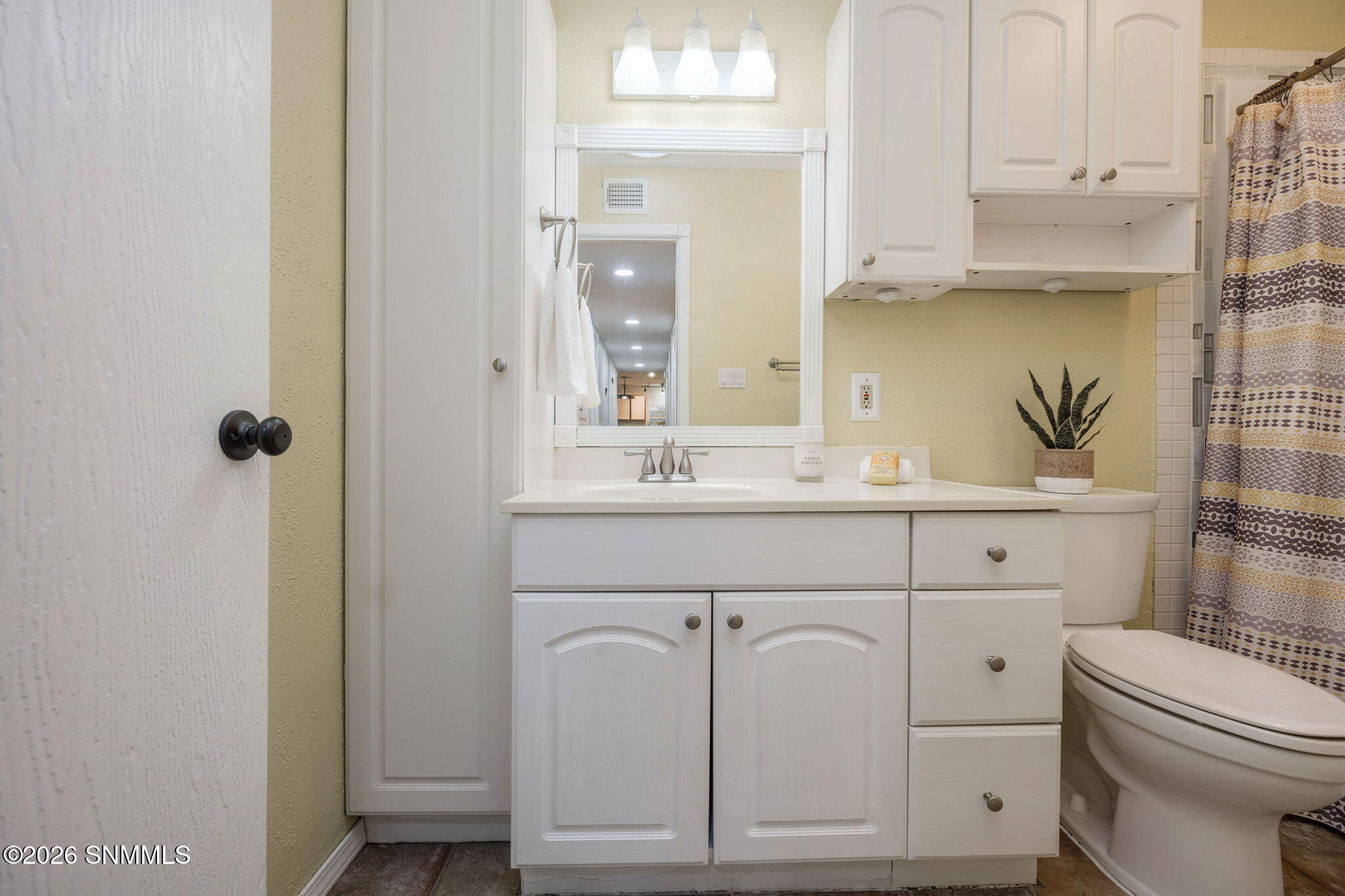 32-web-or-mls-Snappin Homes (Royal1714)-
