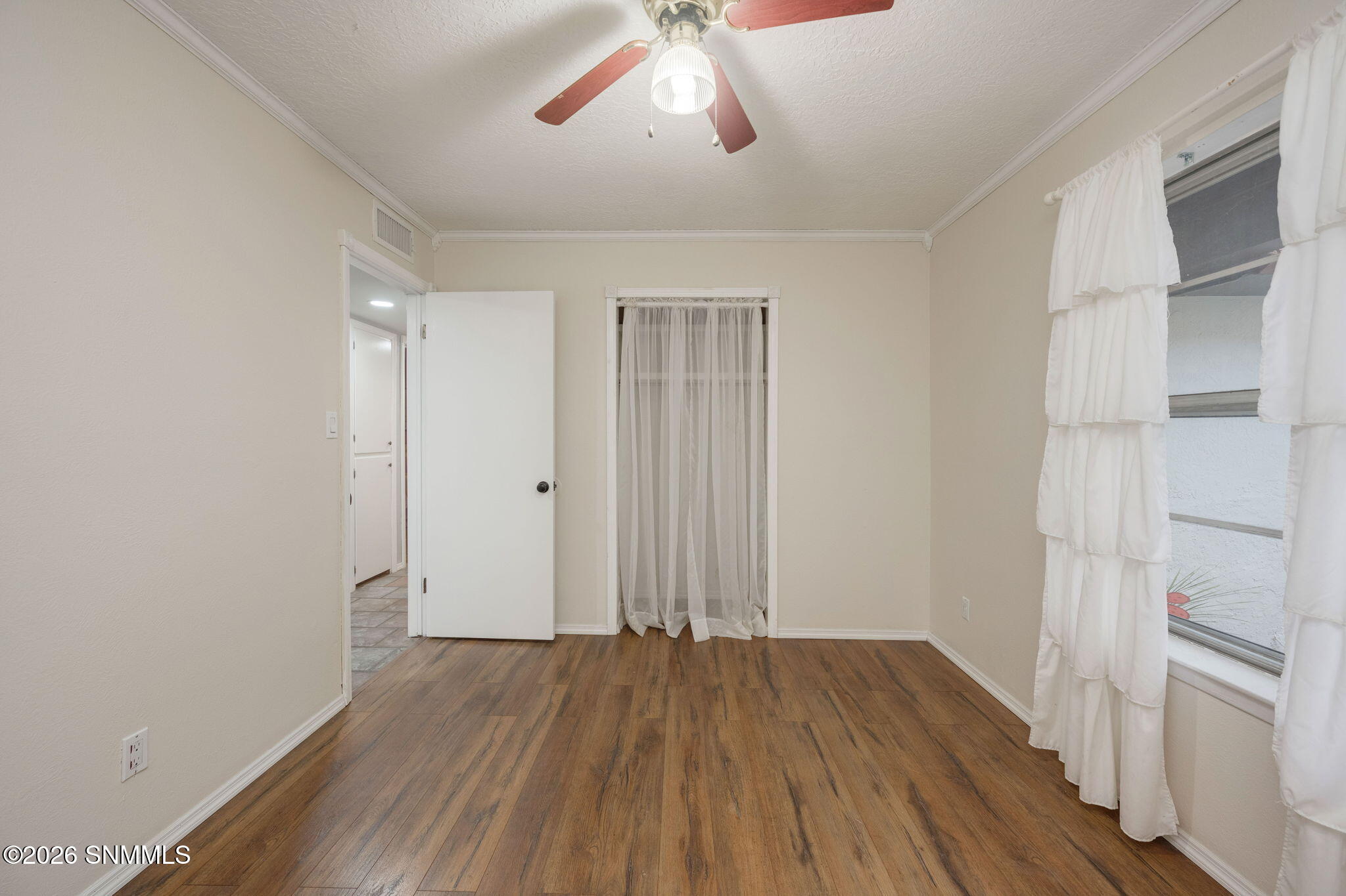 35-web-or-mls-Snappin Homes (Royal1714)-