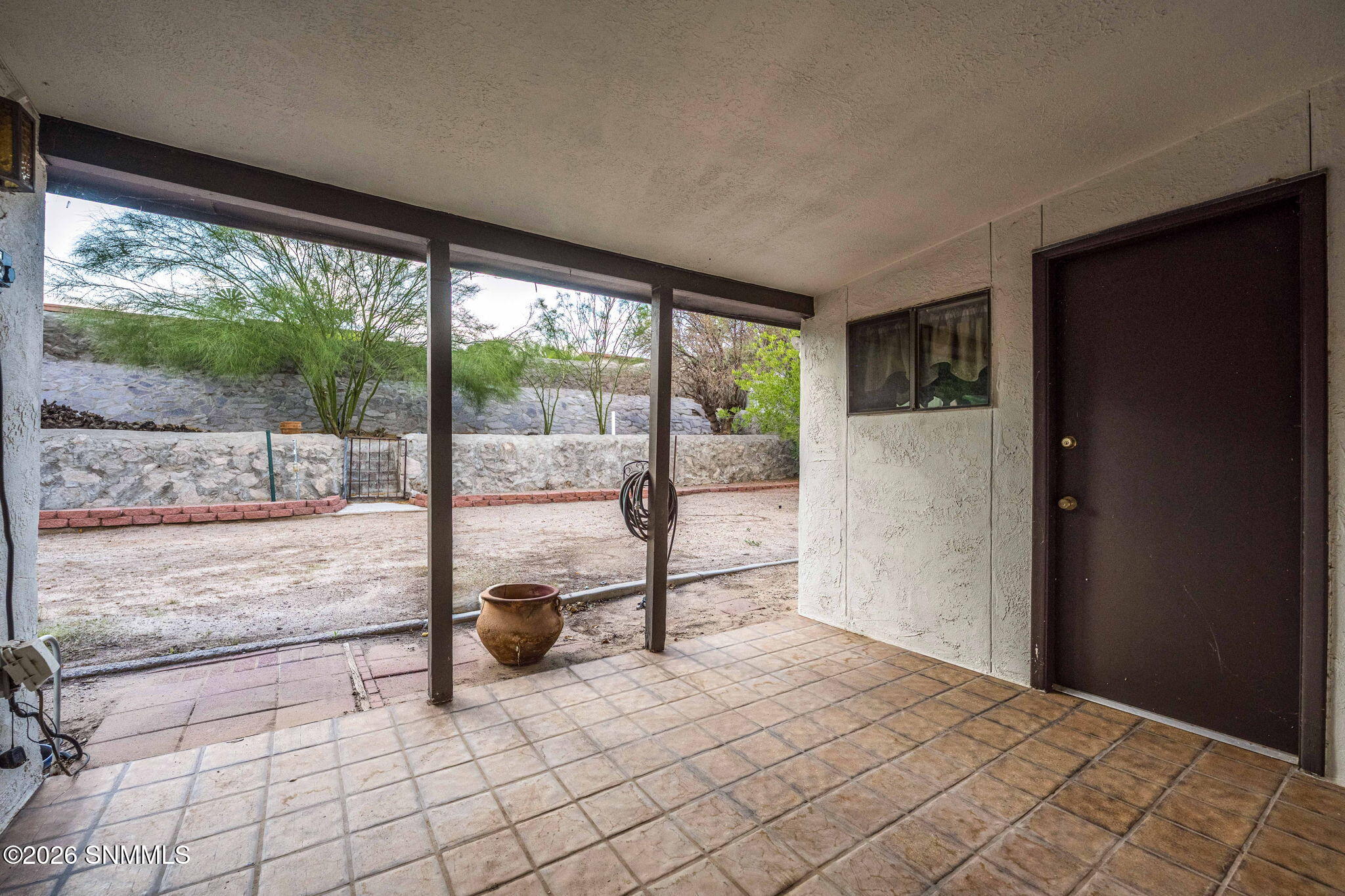 40-web-or-mls-Snappin Homes (Royal1714)-