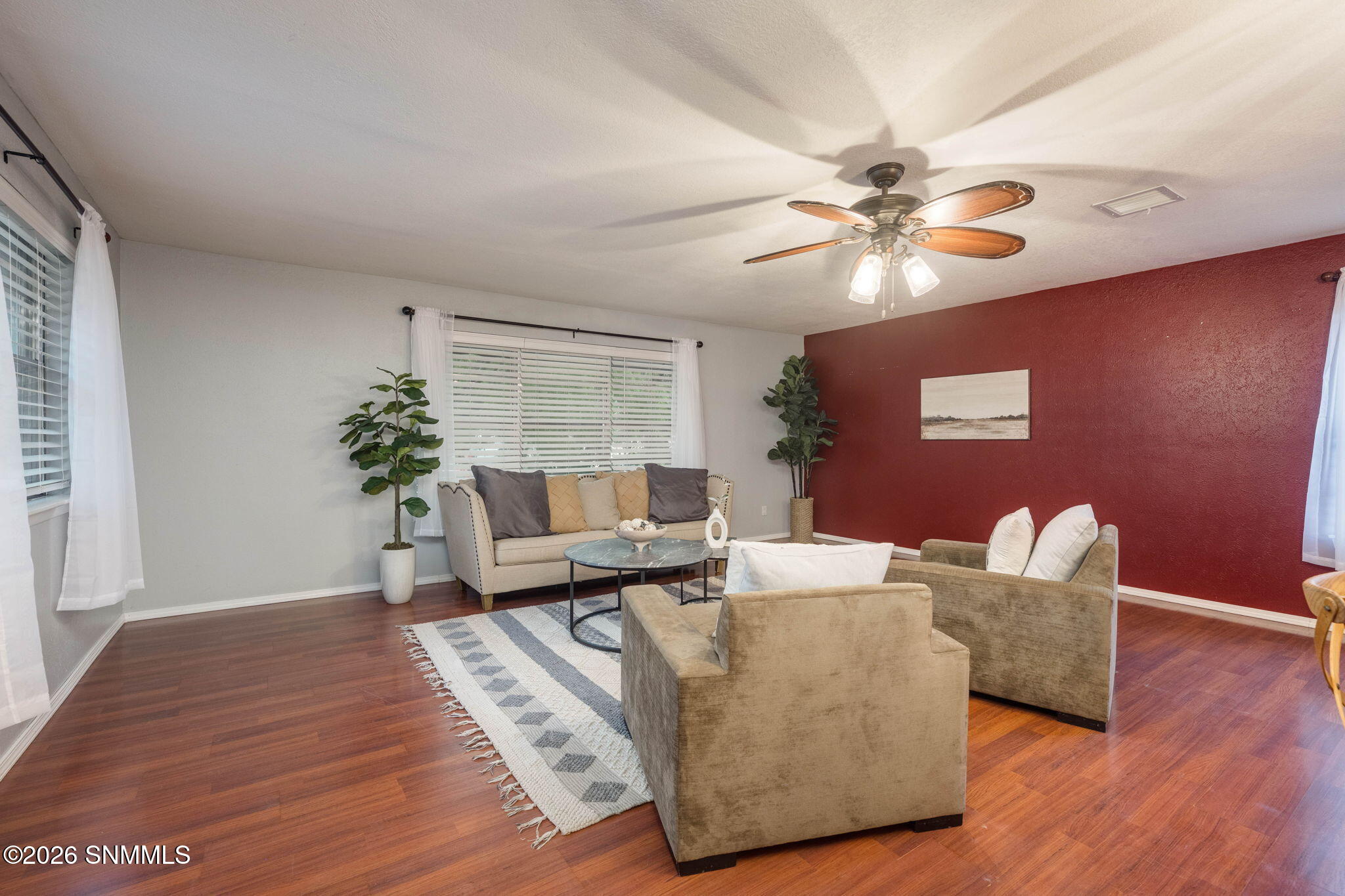 7-web-or-mls-Snappin Homes (Royal1714)-7