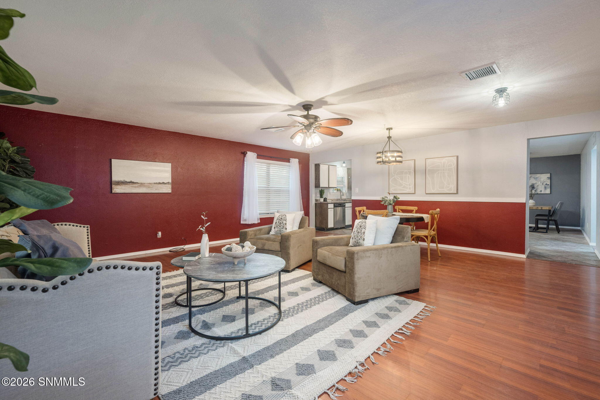 9-web-or-mls-Snappin Homes (Royal1714)-9
