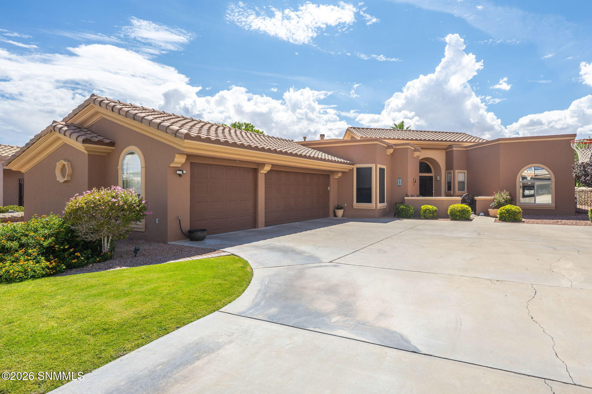 3-web-or-mls-Snappin Homes (StoneCanyon6