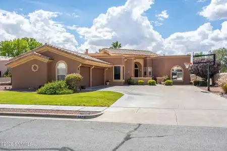 682 Stone Canyon Drive, Las Cruces, New Mexico 88011, 4 Bedrooms Bedrooms, ,2.75 BathroomsBathrooms,Residential,For Sale,Stone Canyon,2602678