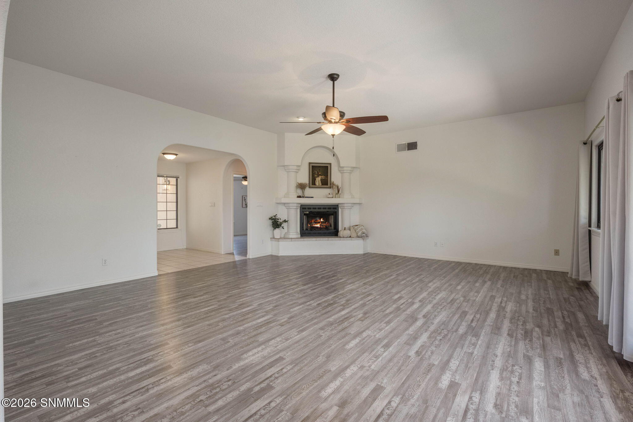 10-web-or-mls-Snappin Homes (Cheyenne262