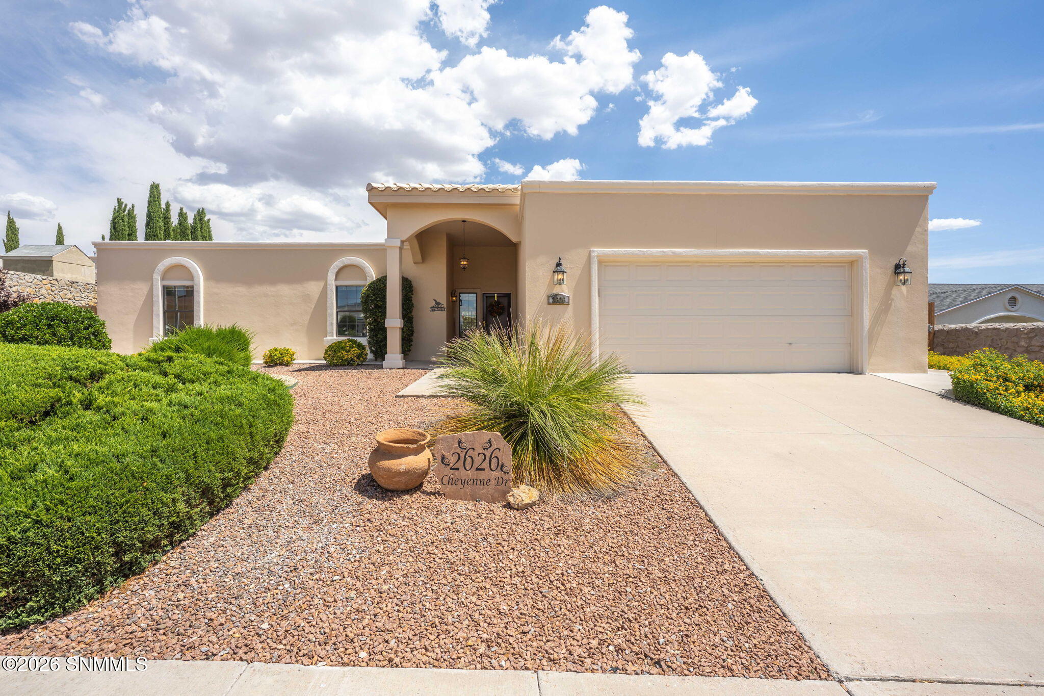 3-web-or-mls-Snappin Homes (Cheyenne2626