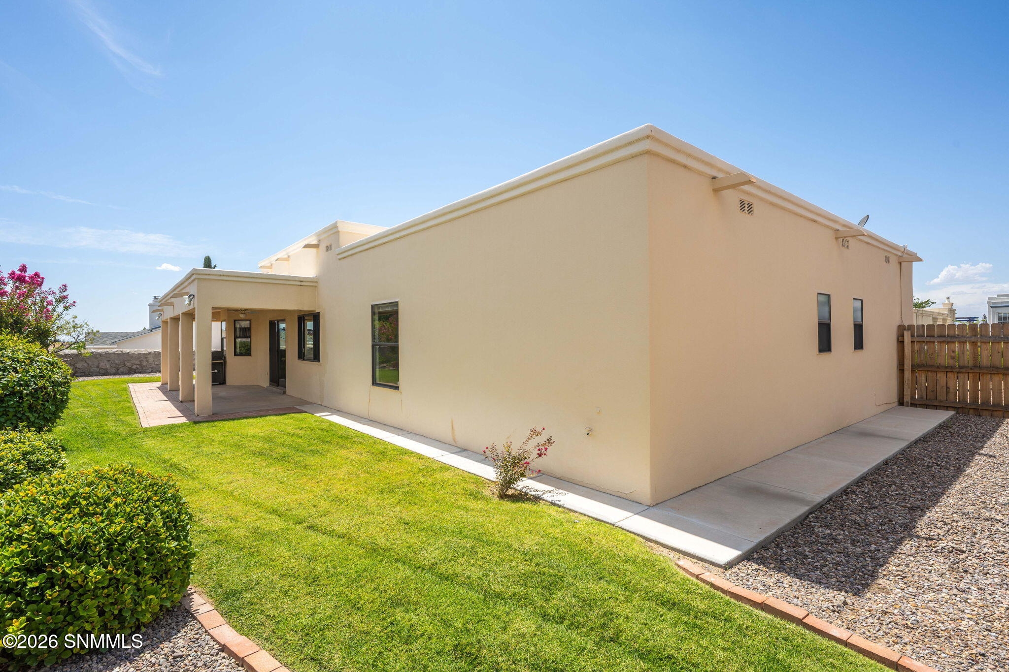 41-web-or-mls-Snappin Homes (Cheyenne262
