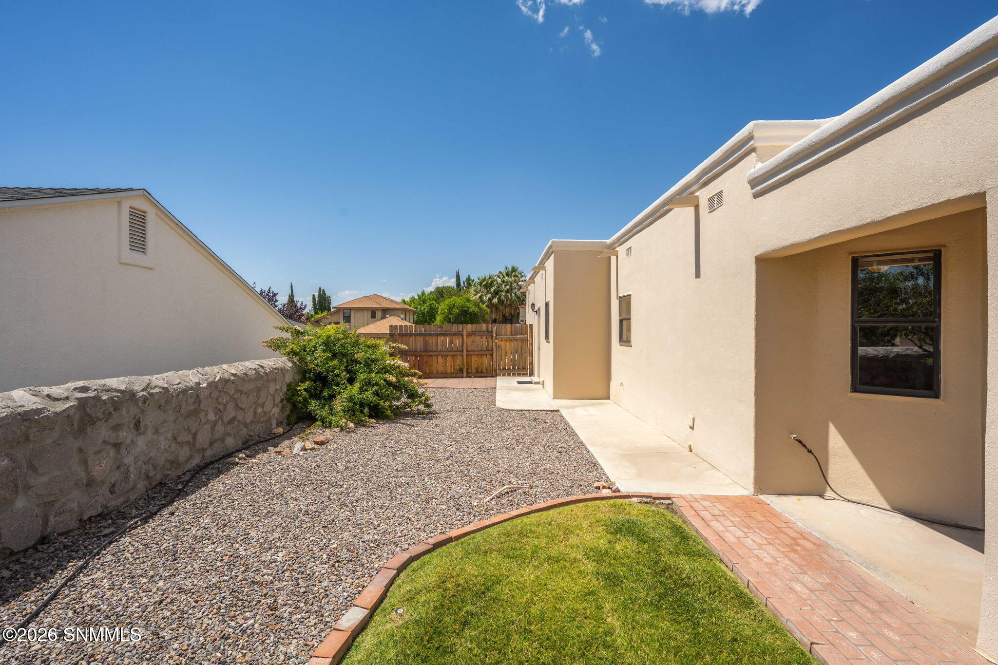 36-web-or-mls-Snappin Homes (Cheyenne262